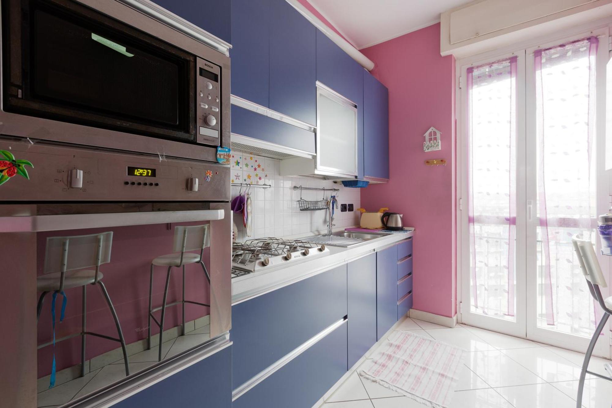 Mac Mahon - Colorful With Balcony! Appartement