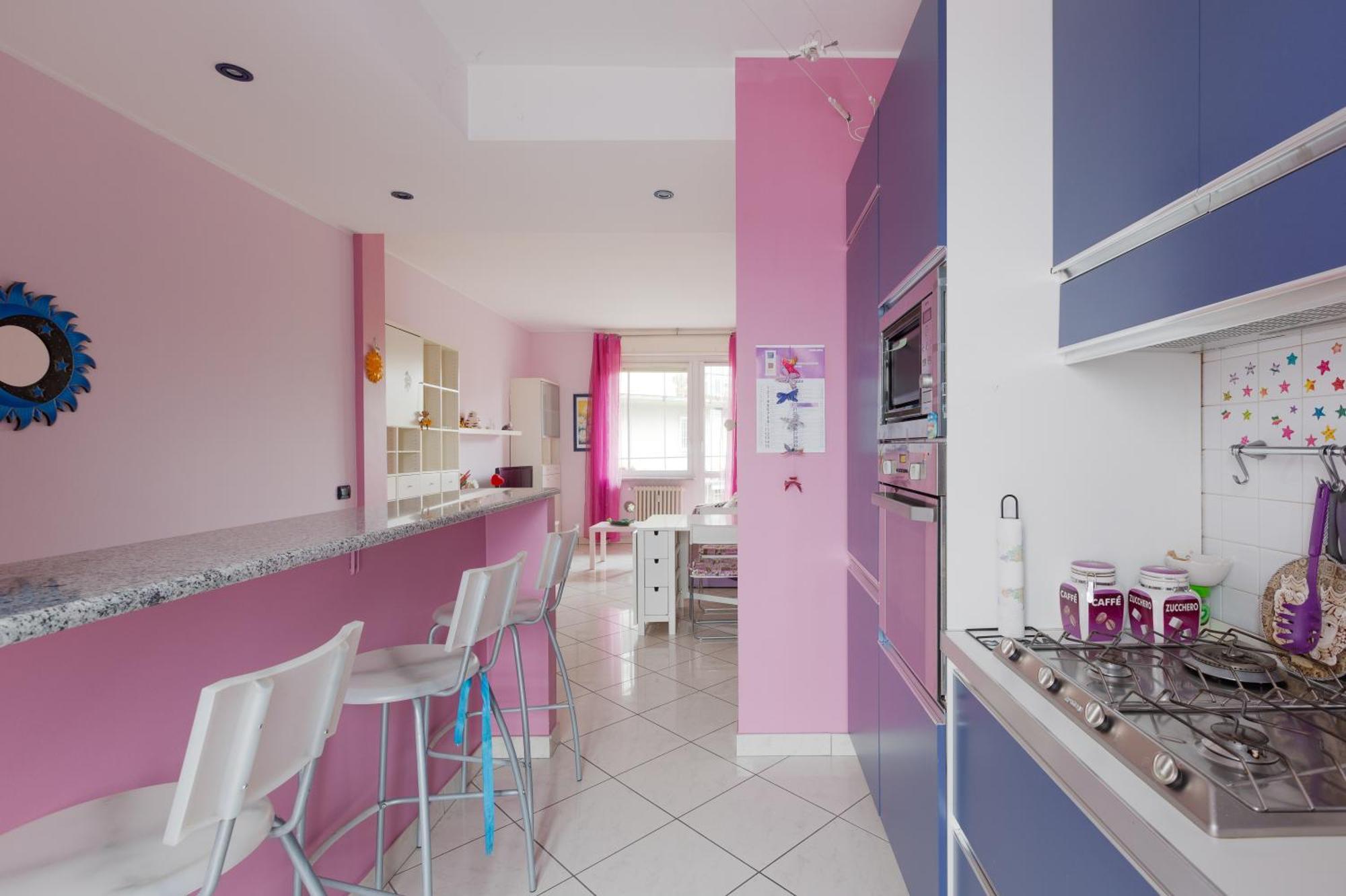Mac Mahon - Colorful With Balcony! Appartement